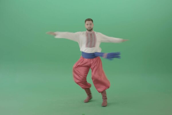 Cossack-Man-dancing-in-ukraine-national-folk-costume-on-Green-Screen-Video-Footage-4K-Layer-7