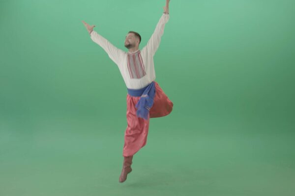 Cossack-Man-dancing-in-ukraine-national-folk-costume-on-Green-Screen-Video-Footage-4K-Layer-8